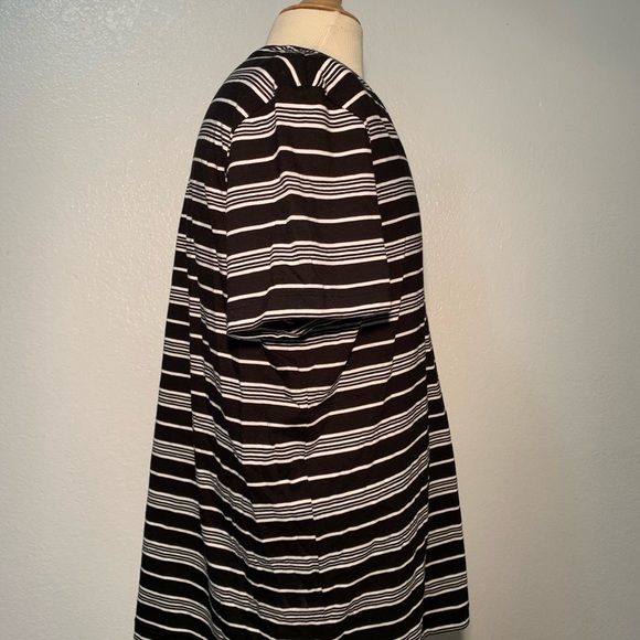 Lacoste V Neck - Picture 4 of 4